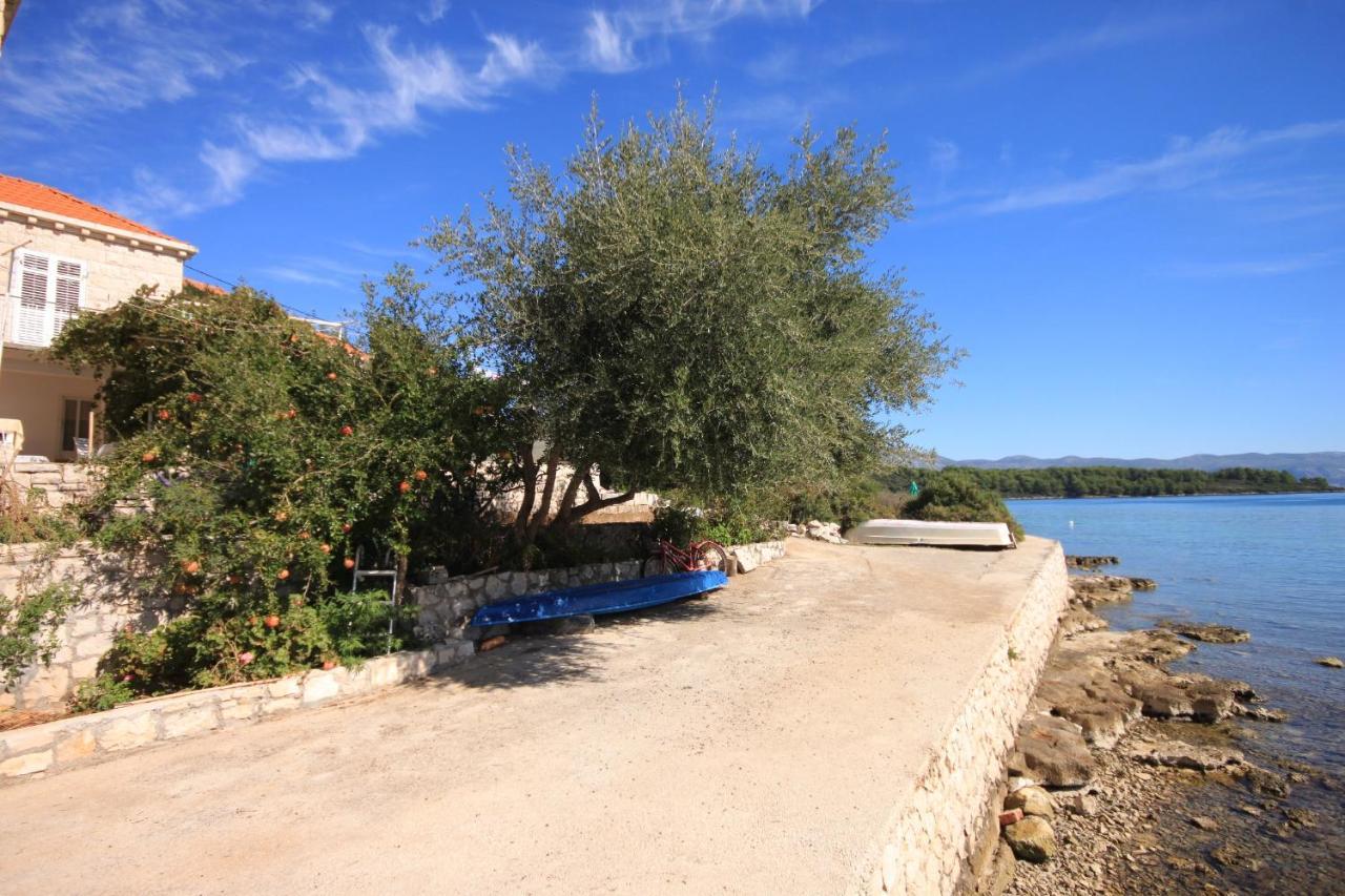 Apartments By The Sea Lumbarda, Korcula - 9330 Экстерьер фото